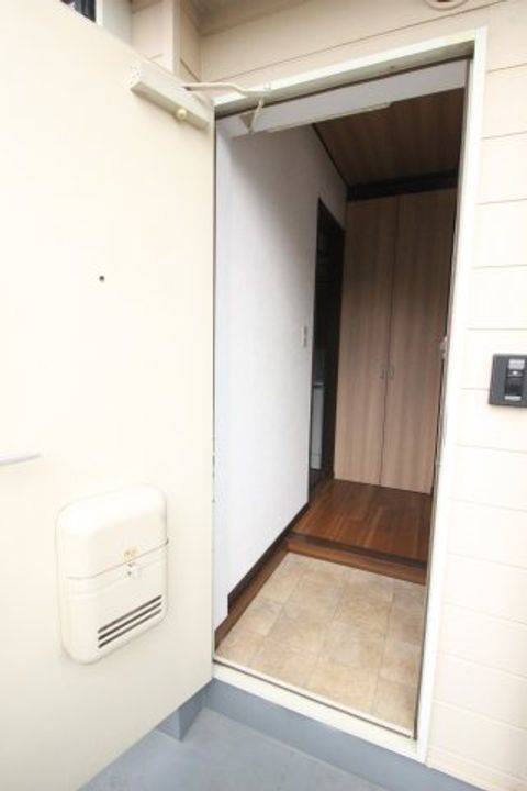 サンパレス永妻の玄関