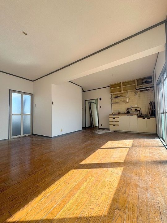 大阪府大阪市平野区平野本町5(マンション)の賃貸物件の居間