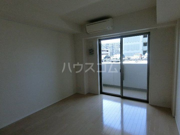 パークアクシス西船橋本郷町の居間