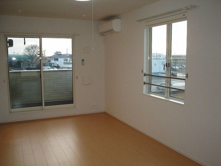 茨城県ひたちなか市大字高場(アパート)の賃貸物件の居間