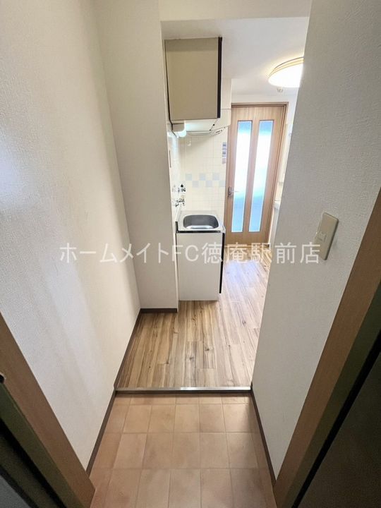 大阪府大阪市鶴見区今津北4(マンション)の賃貸物件の玄関