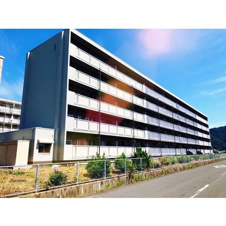 Skycrest Oushio IIの外観