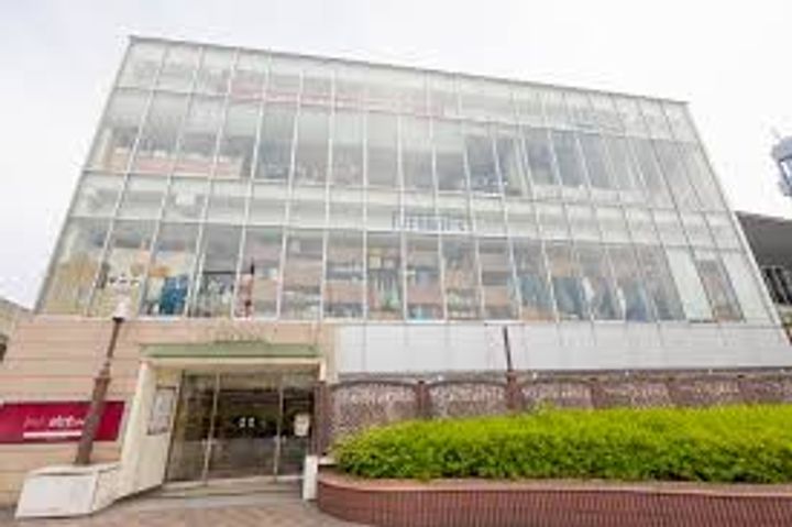 Ma Cachetteの周辺