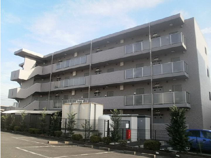 エル・フィネス三島の外観