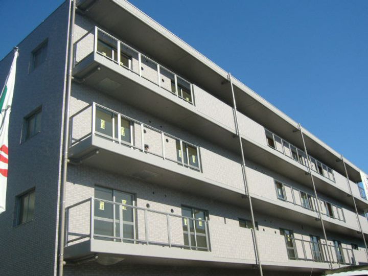 エル・フィネス三島の外観