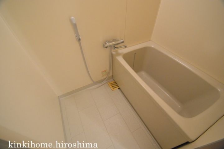 広島県廿日市市串戸2(マンション)の賃貸物件の風呂