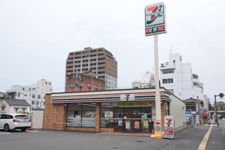 スカイコート大手町の周辺