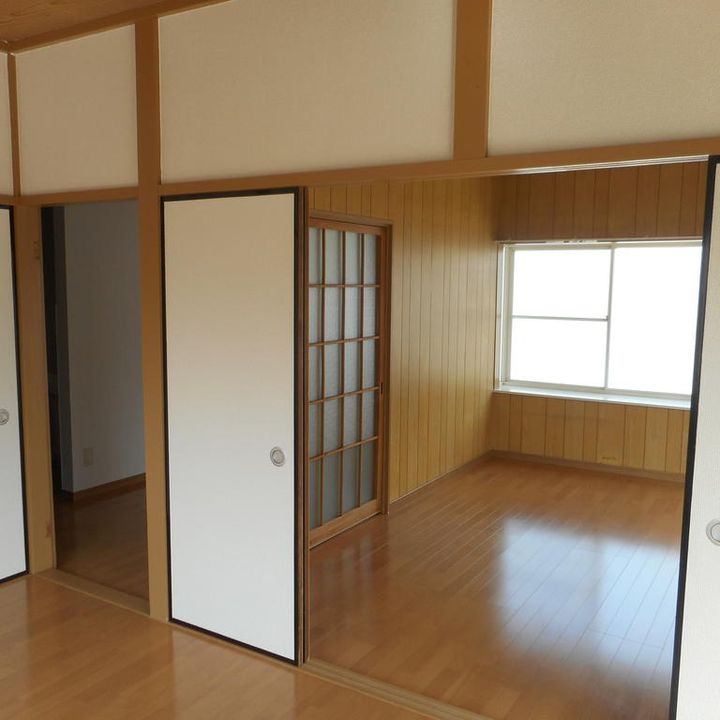 茨城県石岡市南台3(一戸建)の賃貸物件の居間