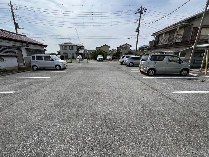 コーポイーストウッドの地図