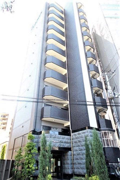 プレサンス大阪福島レシェンテの外観