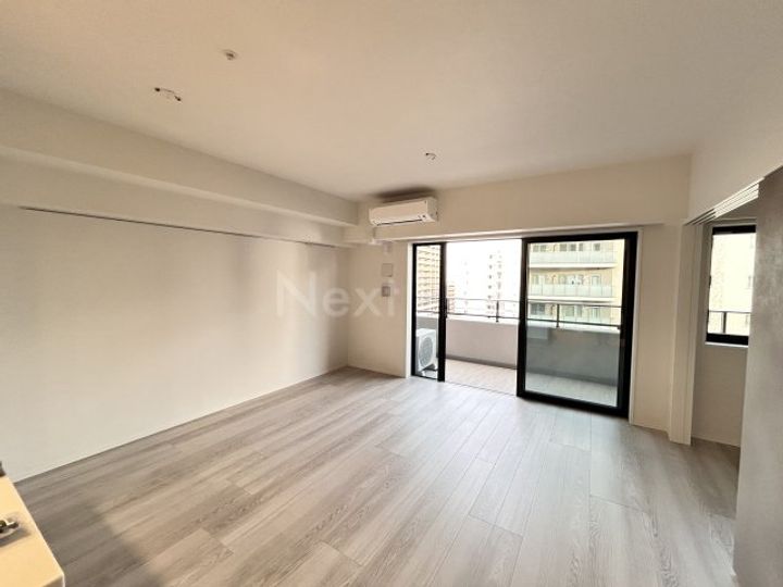 八王子レジデンスの居間