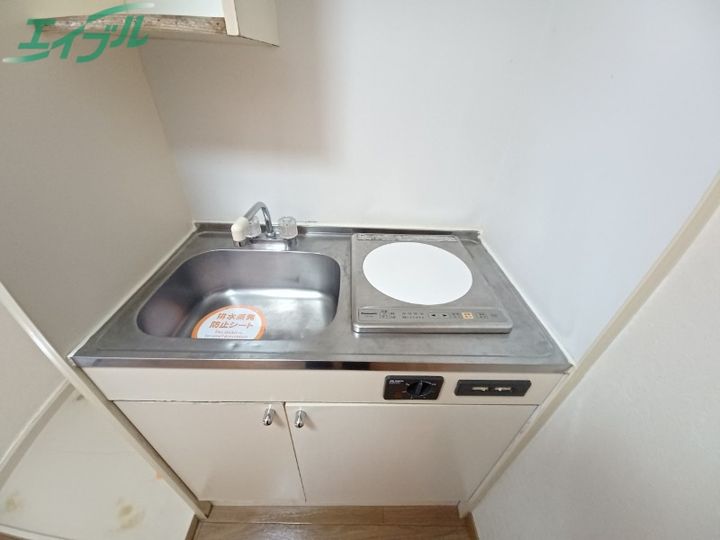 グランハイツ日野のキッチン