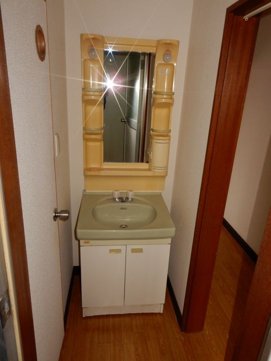 タカハシコーポB棟の内装