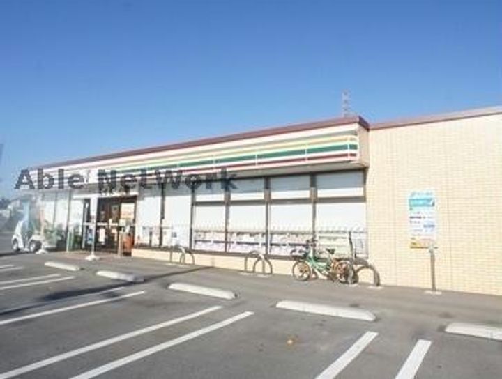 グリーンフォレストの周辺
