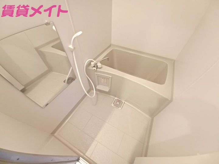 プライム富洲原の風呂