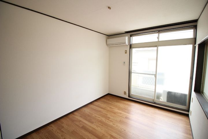 スクエア市川の内装