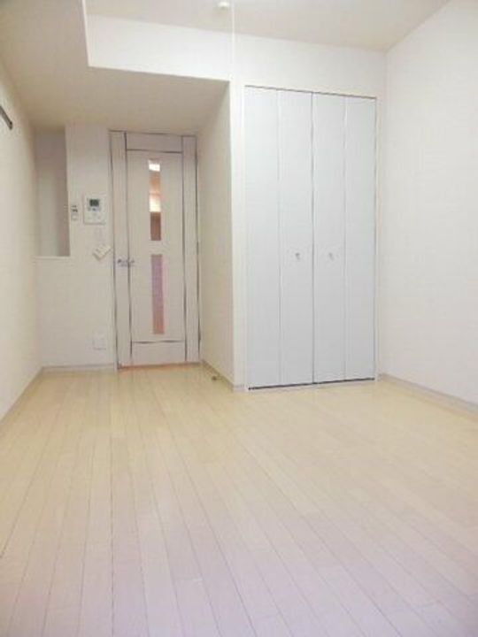 グランド・ガーラ横濱山下町の居間
