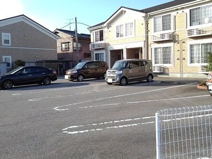 インフィニティーCの地図