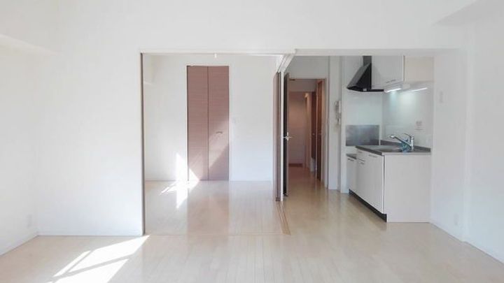 ラ メゾン ド ナチュ-ルの居間