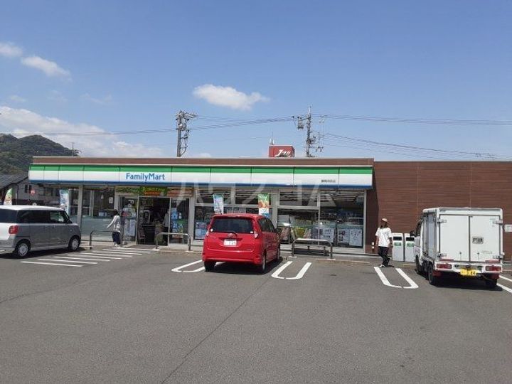 レオパレスセラヴィIIの周辺
