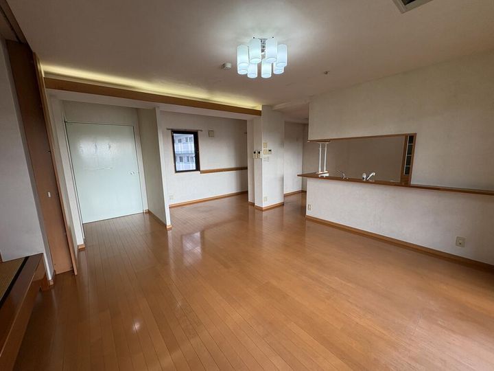 シャトー鉄砲塚の外観