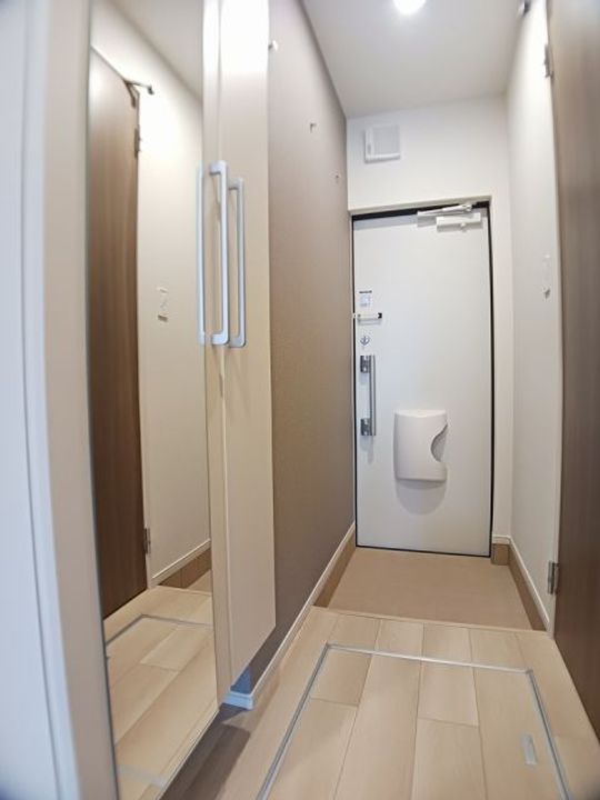 福島県いわき市中岡町5(アパート)の賃貸物件の玄関