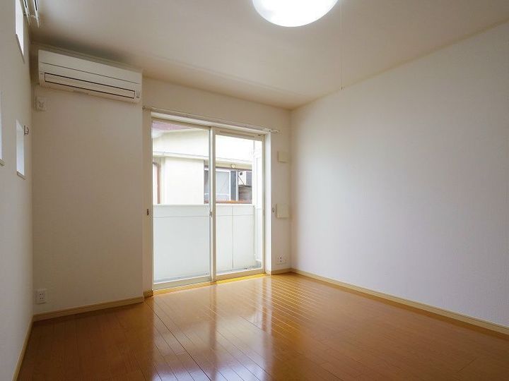 ジェルメ アイBの居間