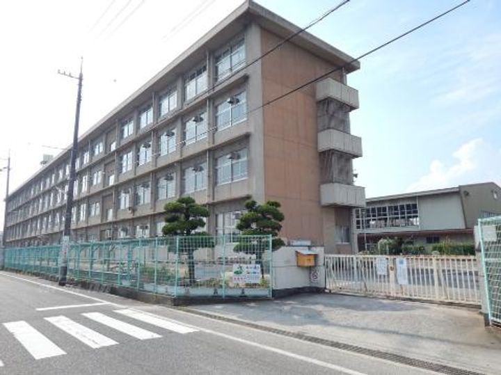 レムリアの周辺
