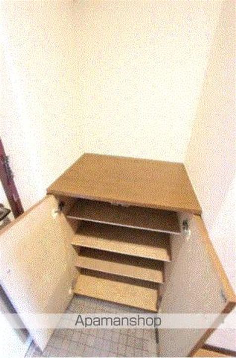 G-ONE西新IIの内装