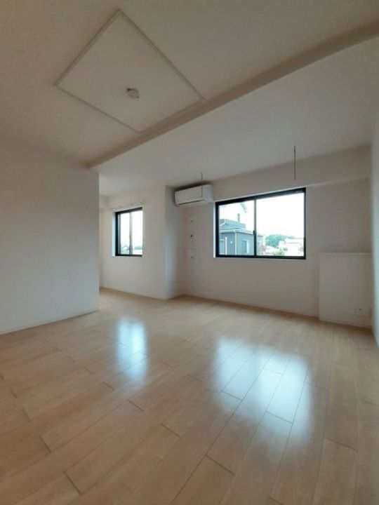 埼玉県行田市大字長野(アパート)の賃貸物件の居間