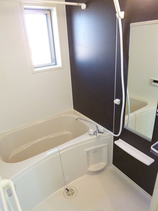 静岡県浜松市中央区根洗町(アパート)の賃貸物件の風呂