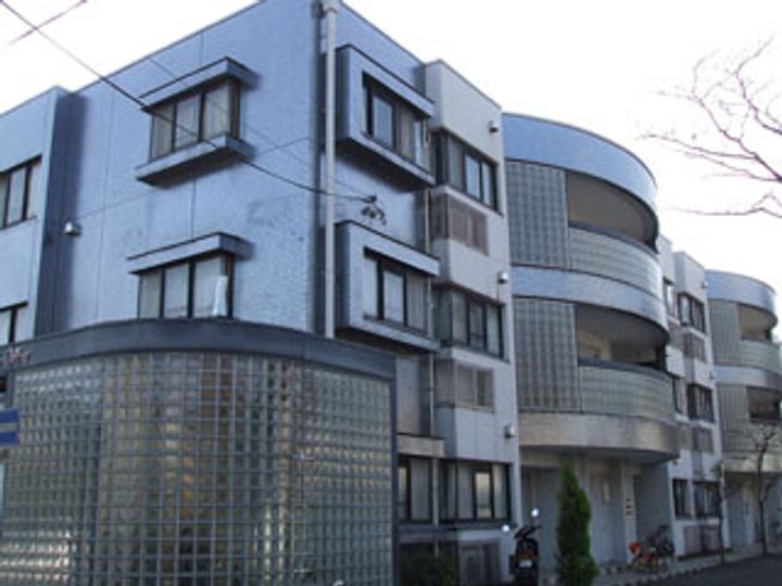 静岡県静岡市葵区大岩1(マンション)の賃貸物件の外観