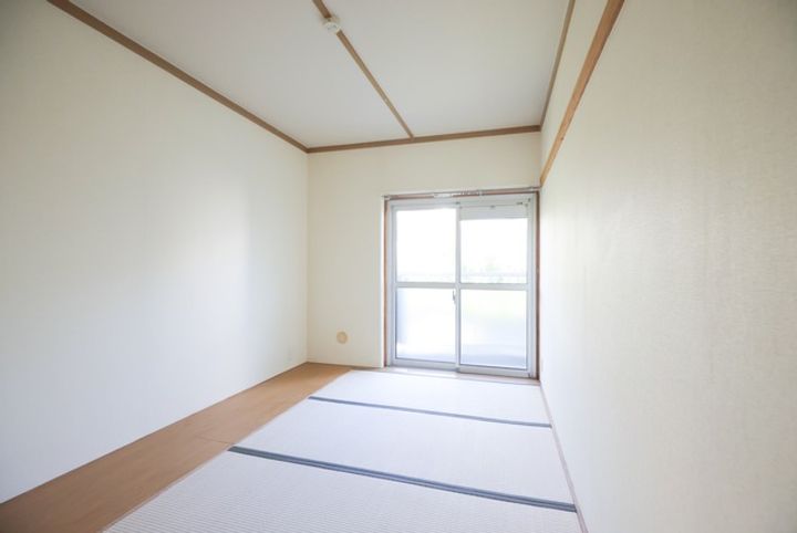 UR南花台の内装