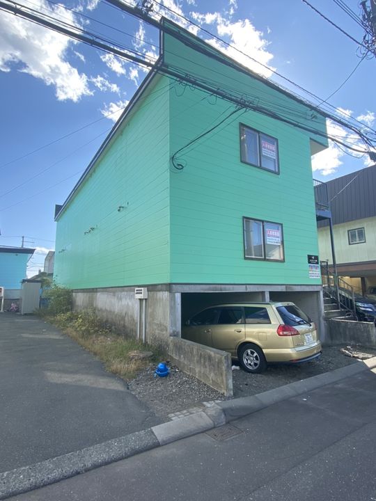 フォレストコート美園の外観