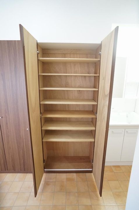 第三栄荘の玄関