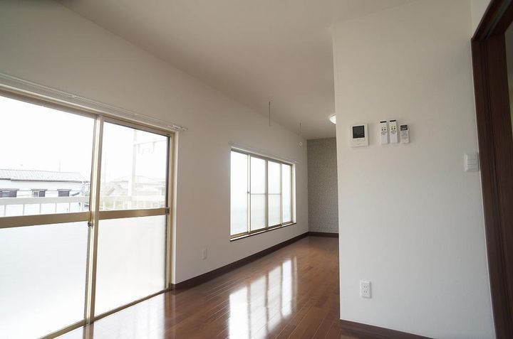 第三栄荘の居間