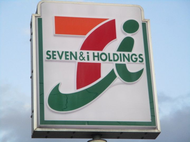 チェリーミヤの周辺