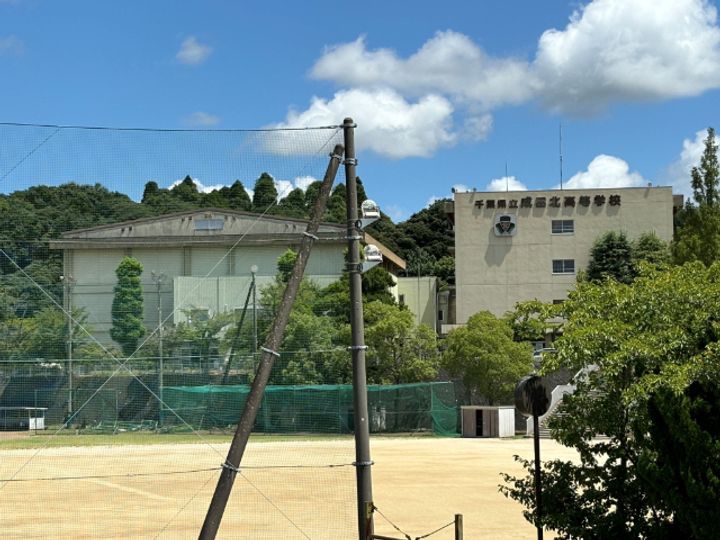 セルネKAIの周辺