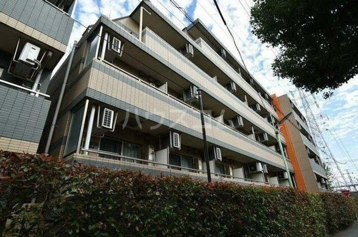 ガーラプレイス八幡山壱番館の外観