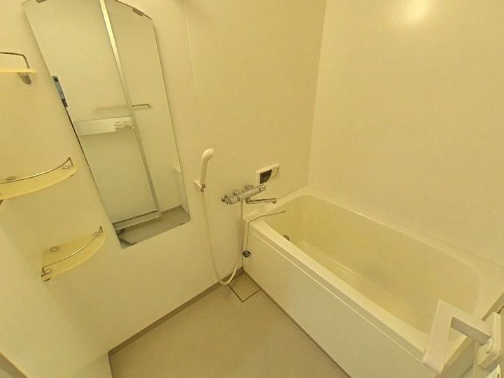 リエスわらび中央の風呂
