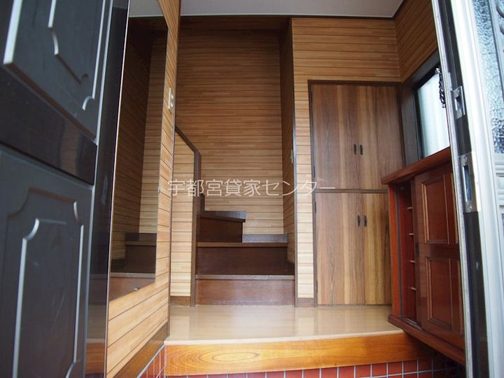 栃木県宇都宮市北若松原2(一戸建)の賃貸物件の玄関