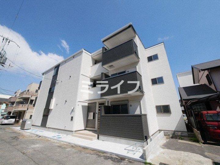 エルグランドの外観