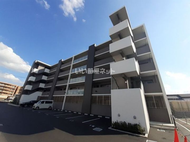 京都府京田辺市河原御影(マンション)の賃貸物件の外観