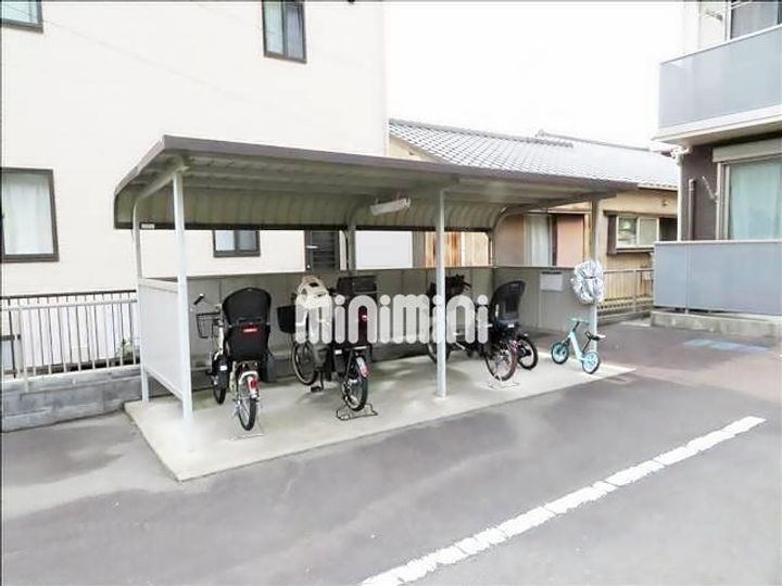 パルティール昭府の地図