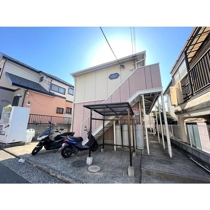 シングルハイツの外観