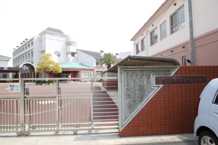 大松庚午ビルの周辺