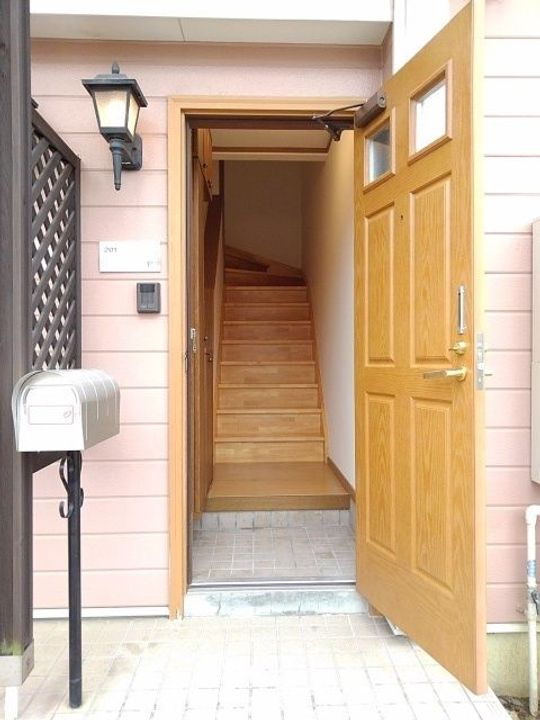 福島県伊達市保原町字赤橋(アパート)の賃貸物件の玄関