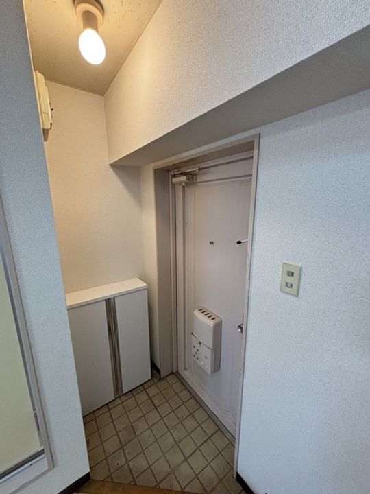 神奈川県相模原市中央区清新3(マンション)の賃貸物件の玄関