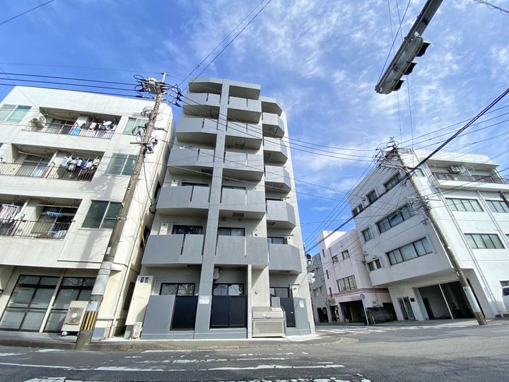 Park side shinyashikiの外観