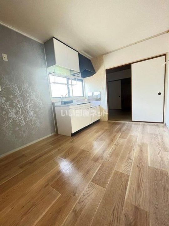 大阪府和泉市池上町4(アパート)の賃貸物件の居間